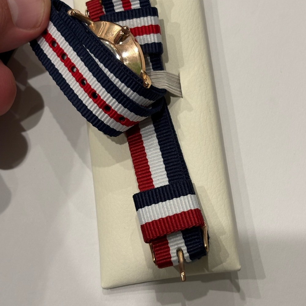 Daniel Wellington Classic Cambridge Watch Japan movnt - Picture 10 of 13